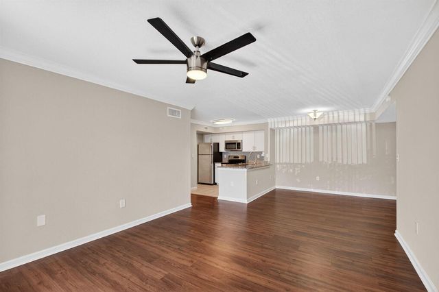 15035 Michelangelo Boulevard 105, Delray Beach, FL 33446