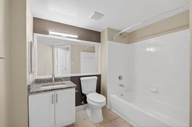 15035 Michelangelo Boulevard 105, Delray Beach, FL 33446