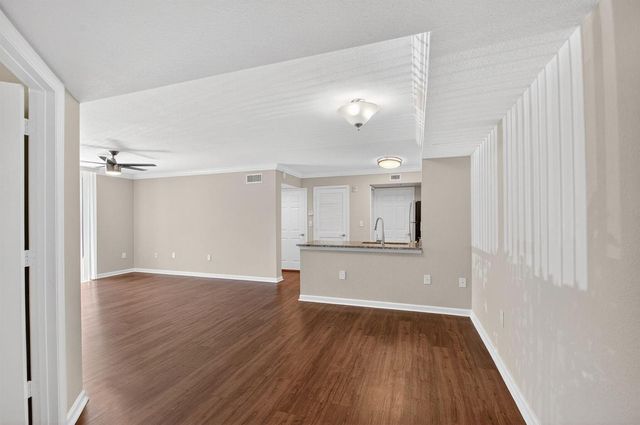 15035 Michelangelo Boulevard 105, Delray Beach, FL 33446