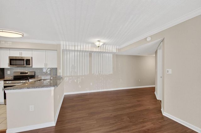 15035 Michelangelo Boulevard 105, Delray Beach, FL 33446
