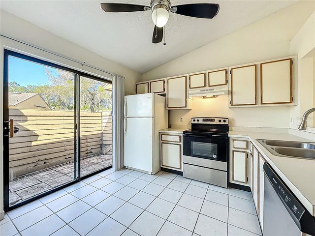 193 CREEKSIDE WAY, Orlando, FL 32824