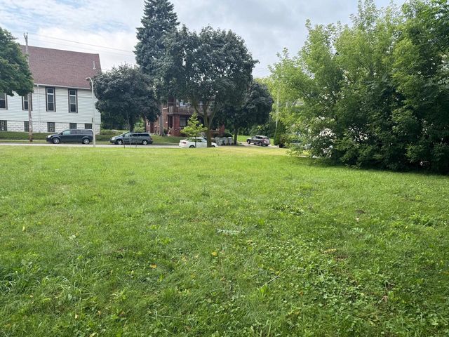 1510 W WRIGHT STREET, Milwaukee, WI 53206