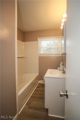 726 Artesian Avenue, Newton Falls, OH 44444