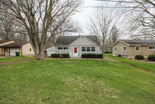 726 Artesian Avenue, Newton Falls, OH 44444