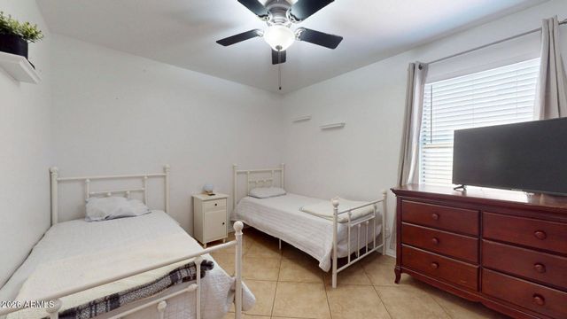 902 E DESERT MOON Trail, San Tan Valley, AZ 85143