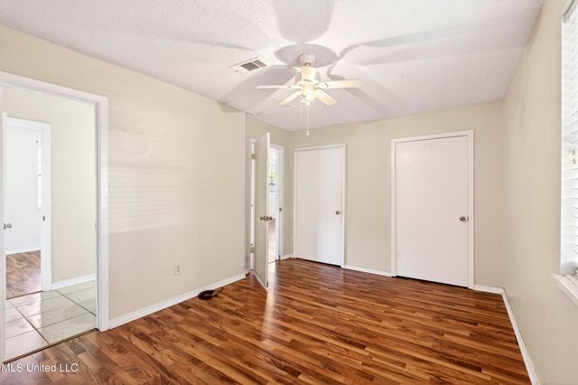 3202 Bemis Avenue, Gautier, MS 39553