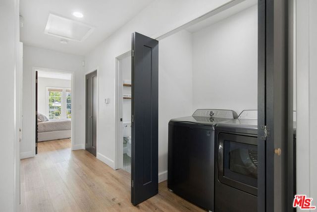 821 S Cloverdale Avenue, Los Angeles, CA 90036