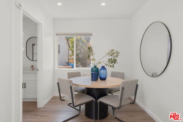 821 S Cloverdale Avenue, Los Angeles, CA 90036