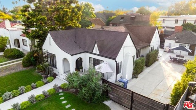 821 S Cloverdale Avenue, Los Angeles, CA 90036