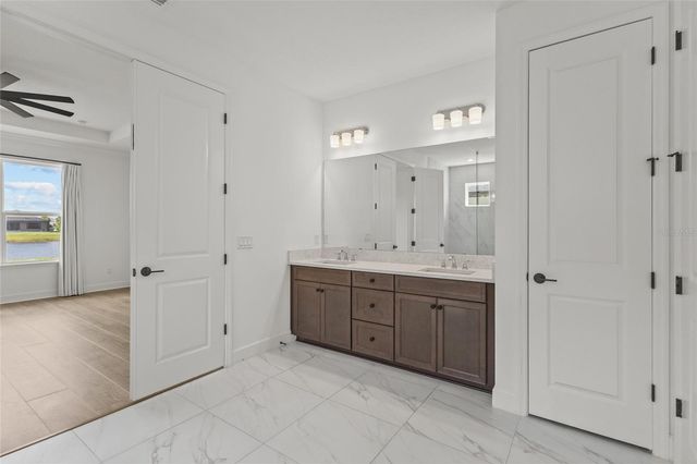 16319 MOUNT HOLLY DRIVE, Bradenton, FL 34211