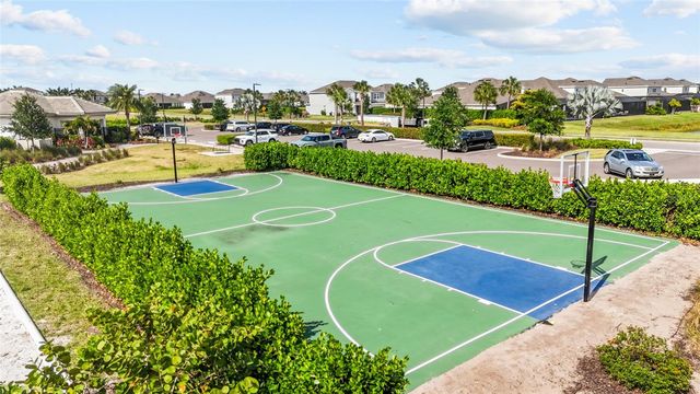 16319 MOUNT HOLLY DRIVE, Bradenton, FL 34211