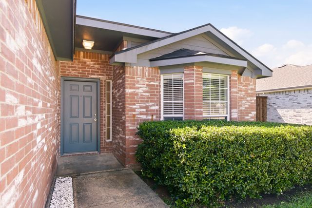 311 S Chestnut Street, Forney, TX 75126