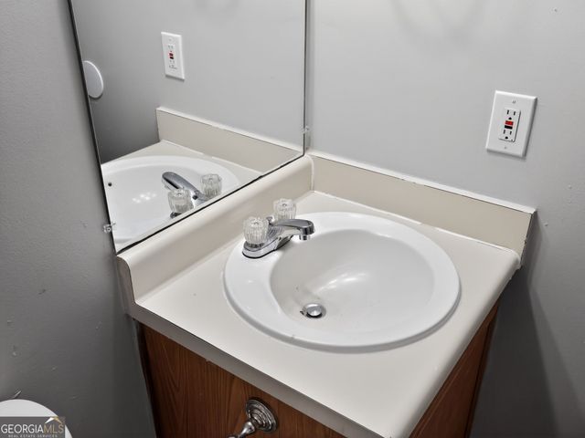 5602 Tunbridge Wells Road, Lithonia, GA 30058