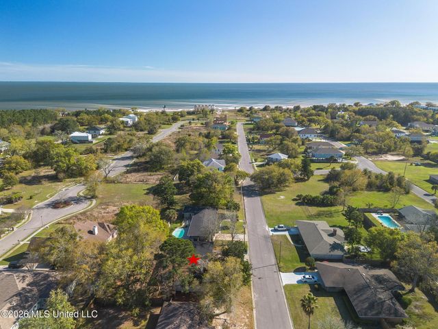 124 Pirate Avenue, Long Beach, MS 39560