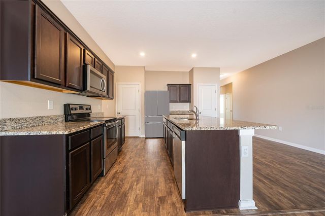 15824 SURFBIRD COURT, Mascotte, FL 34753