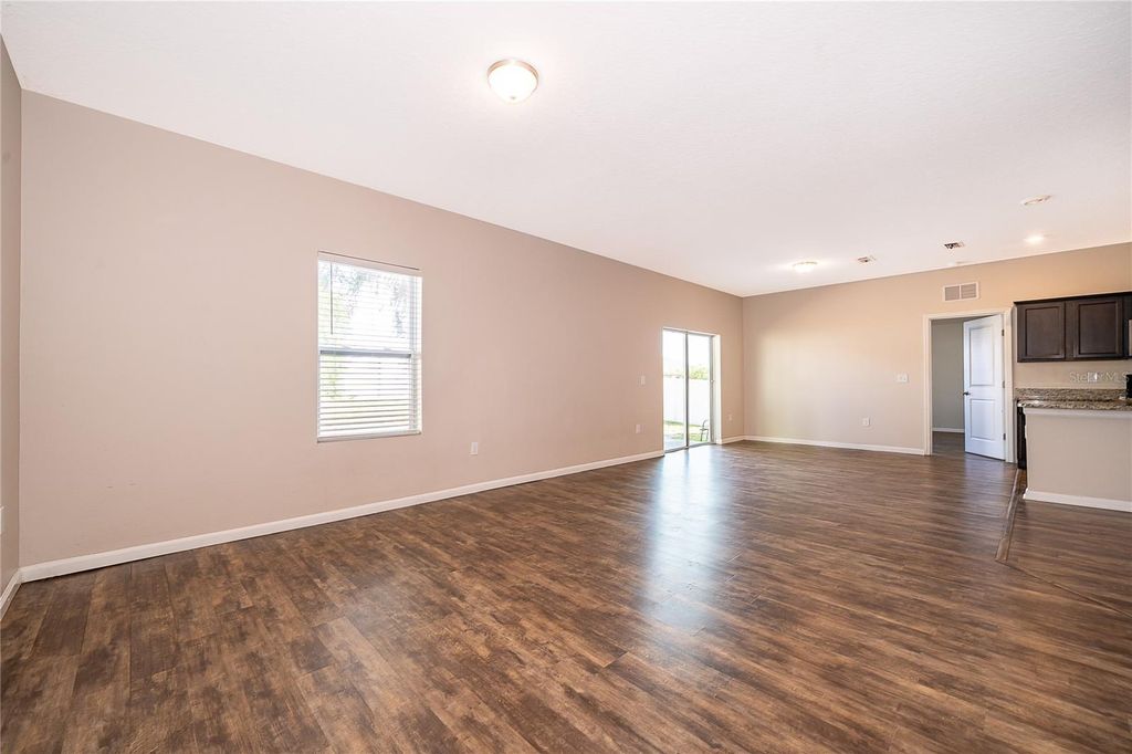 Image 12 of property listing at 15824 SURFBIRD COURT, Mascotte, FL 34753