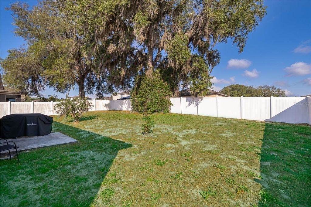 Image 22 of property listing at 15824 SURFBIRD COURT, Mascotte, FL 34753