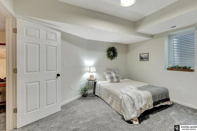 149 N 1st Street, Seward, NE 68434