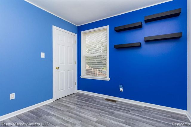 14066 N Clio Road, Clio, MI 48420