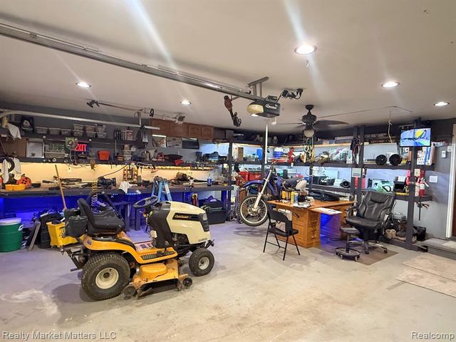 14066 N Clio Road, Clio, MI 48420