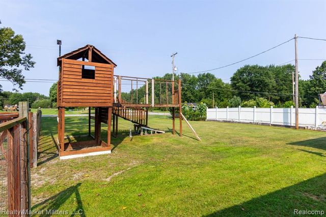 14066 N Clio Road, Clio, MI 48420
