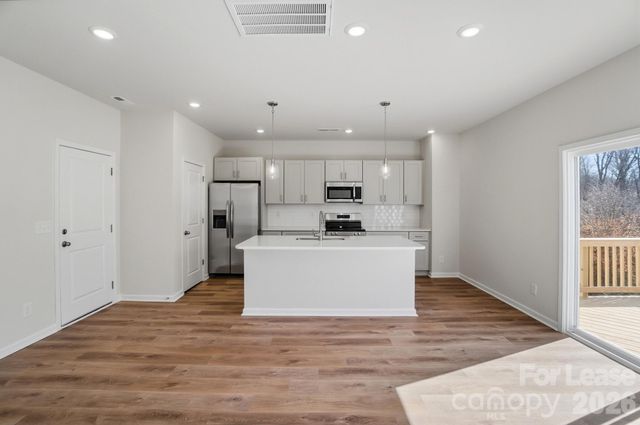 4017 Jenison Valley Court, Charlotte, NC 28214