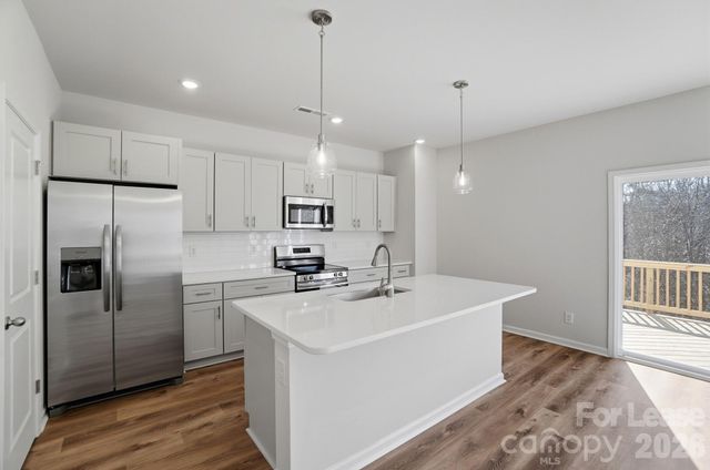 4017 Jenison Valley Court, Charlotte, NC 28214