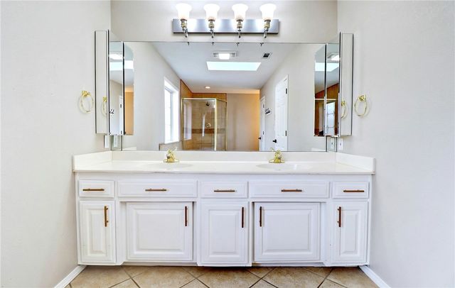 9933 Buckskin Circle, Rogers, AR 72758