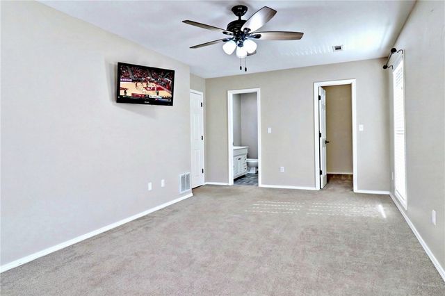 9933 Buckskin Circle, Rogers, AR 72758