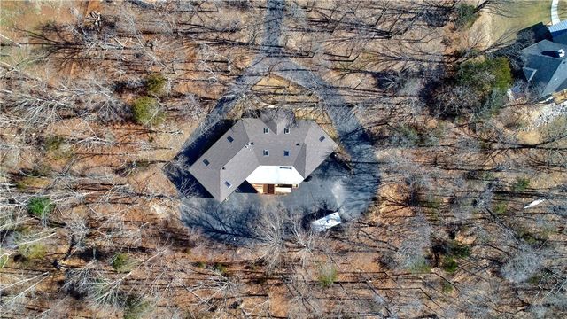 9933 Buckskin Circle, Rogers, AR 72758