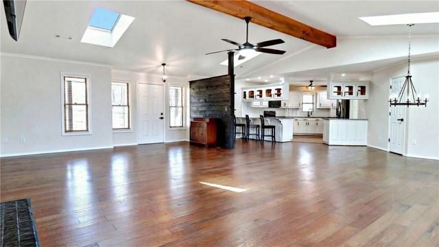 9933 Buckskin Circle, Rogers, AR 72758