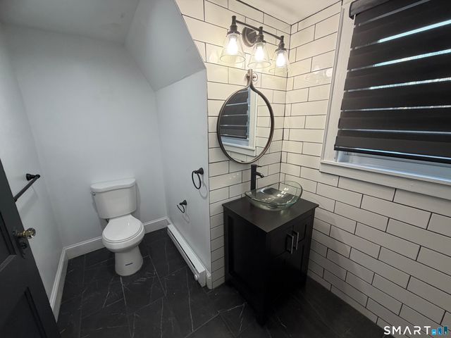 3 Park Avenue, Bloomfield, CT 06002