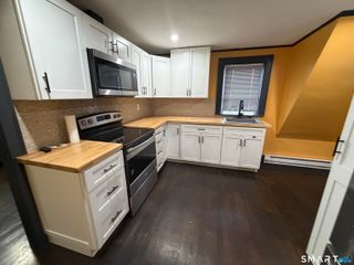 3 Park Avenue, Bloomfield, CT 06002