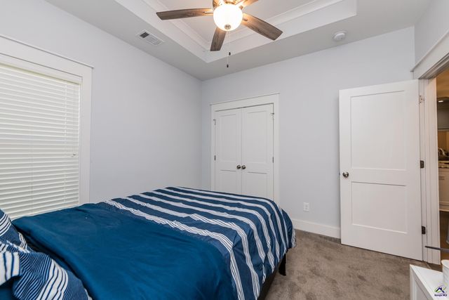 202 Brook Hollow Court, Kathleen, GA 31047