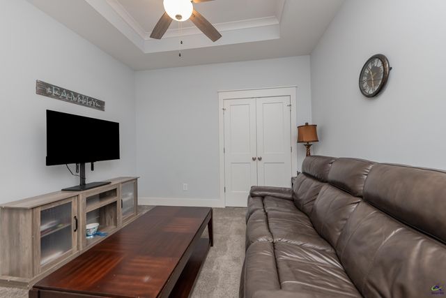 202 Brook Hollow Court, Kathleen, GA 31047