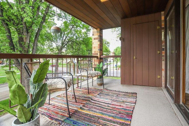 220 8th Street S B2, Fargo, ND 58103