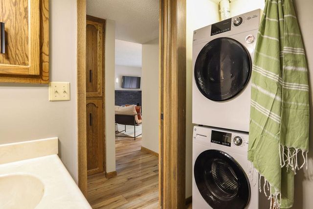 220 8th Street S B2, Fargo, ND 58103