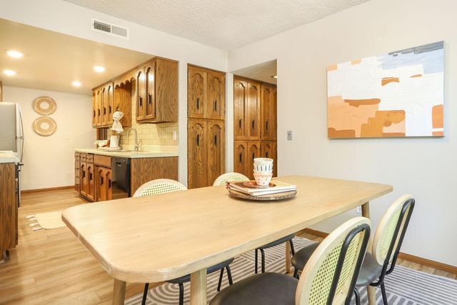 220 8th Street S B2, Fargo, ND 58103