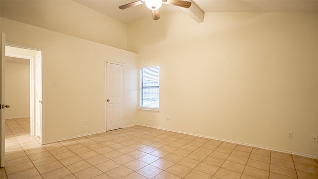 5126 Hawkins Cemetery Road, Arlington, TX 76017