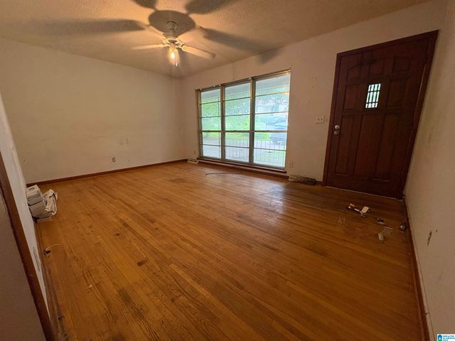 1914 3RD STREET NW, Center Point, AL 35215