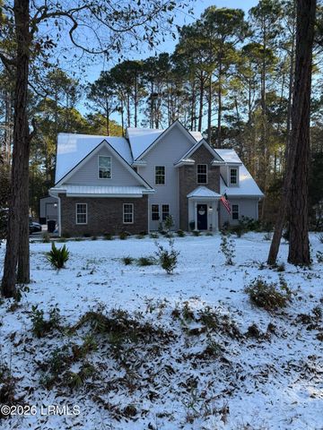 30 Wade Hampton Drive, Beaufort, SC 29907