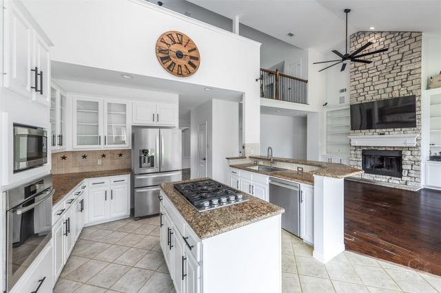 5534 Weston Drive, Fulshear, TX 77441