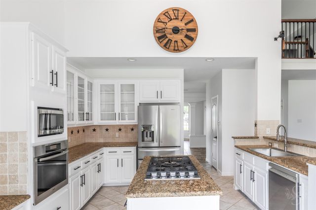 5534 Weston Drive, Fulshear, TX 77441