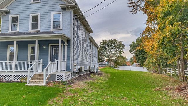 603 Woburn St 1, Wilmington, MA 01887