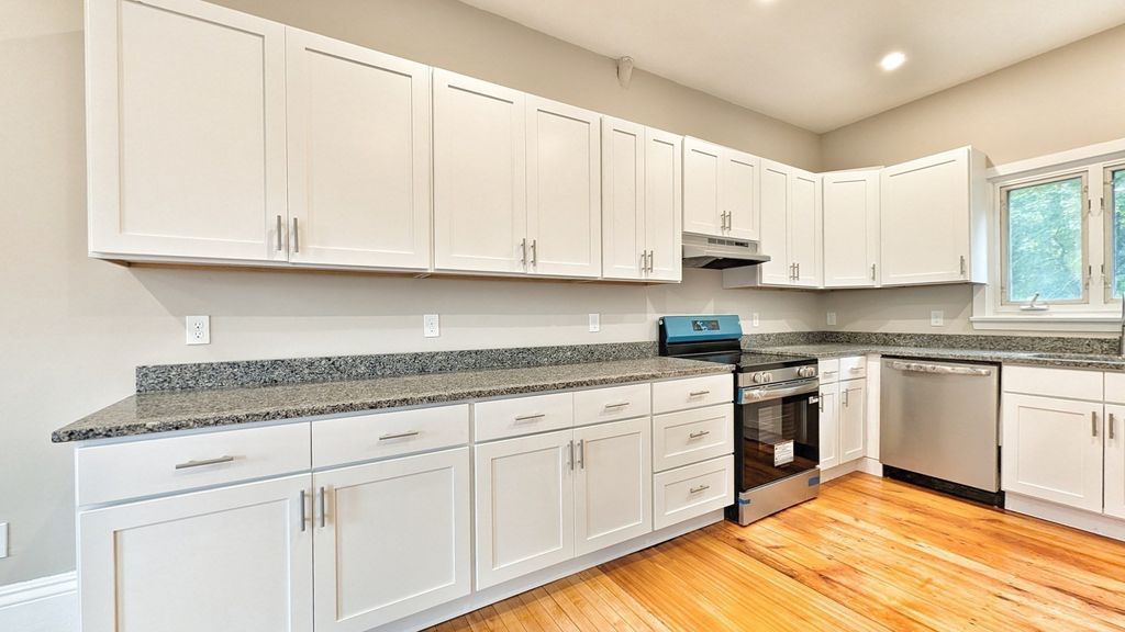 603 Woburn St 1, Wilmington, MA 01887