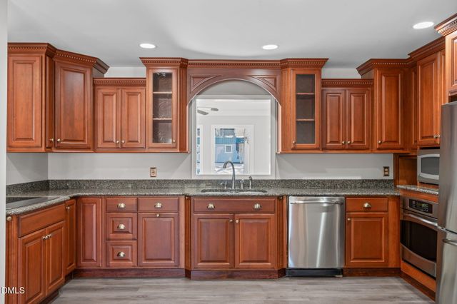 75 Crestview Road, Siler City, NC 27344