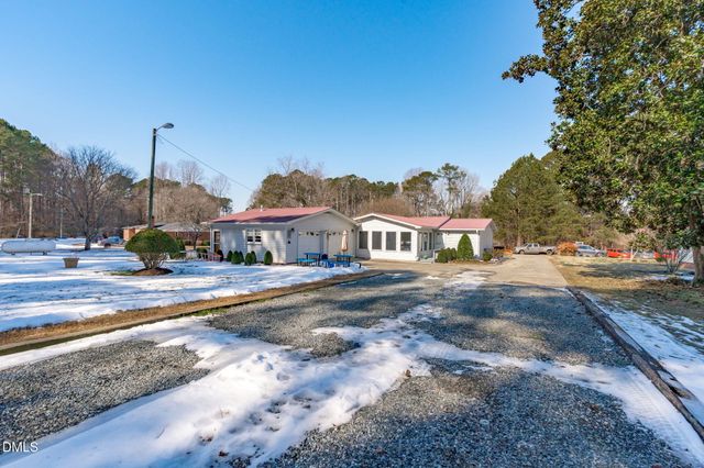 75 Crestview Road, Siler City, NC 27344
