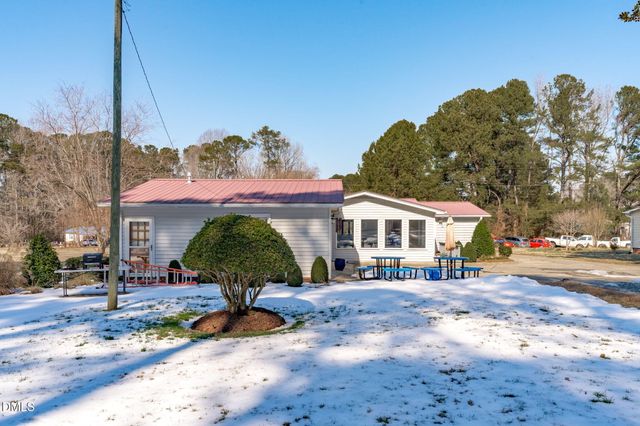 75 Crestview Road, Siler City, NC 27344