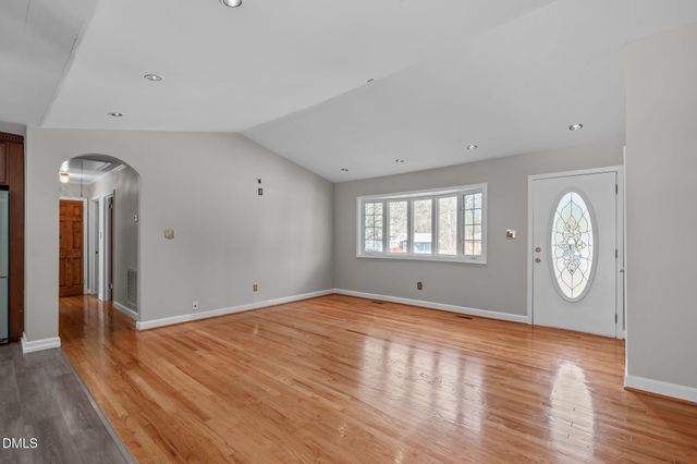 75 Crestview Road, Siler City, NC 27344