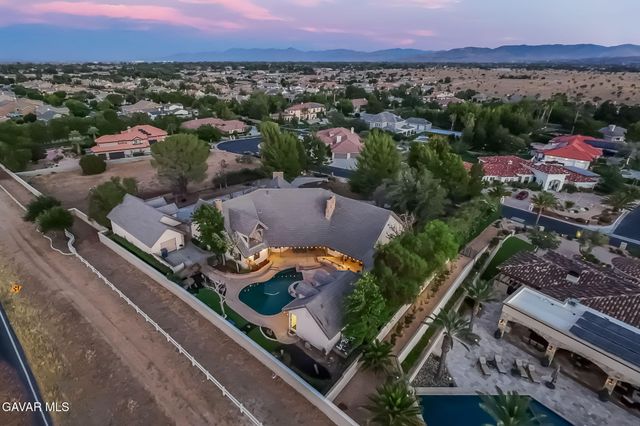3249 Camino Hermanos, Lancaster, CA 93536